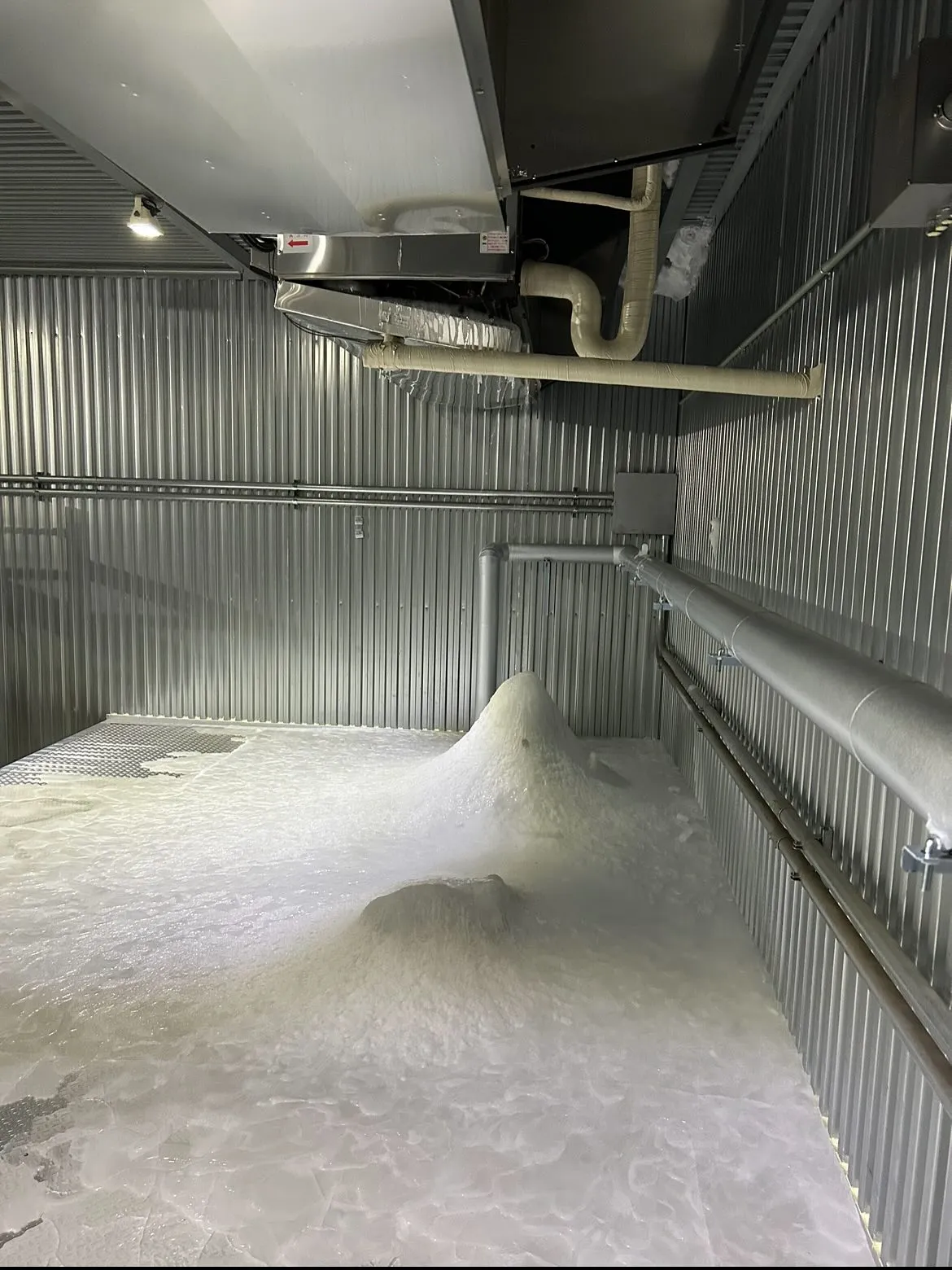 冷凍庫定期点検の重要性