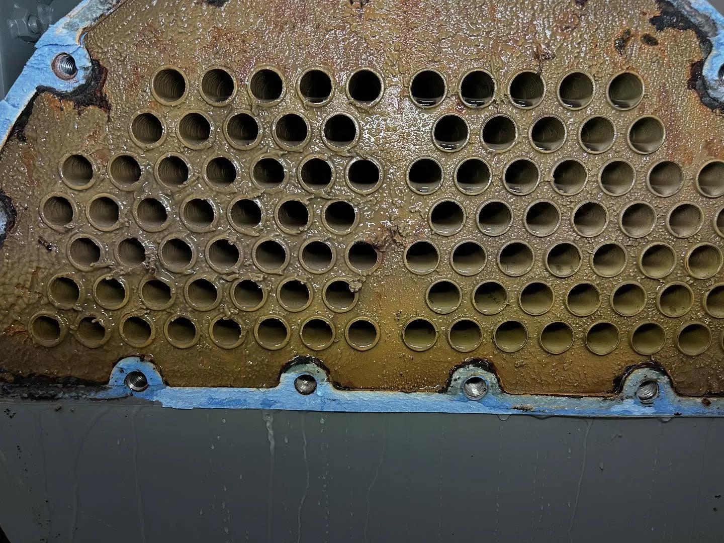 水冷冷凍機高圧異常