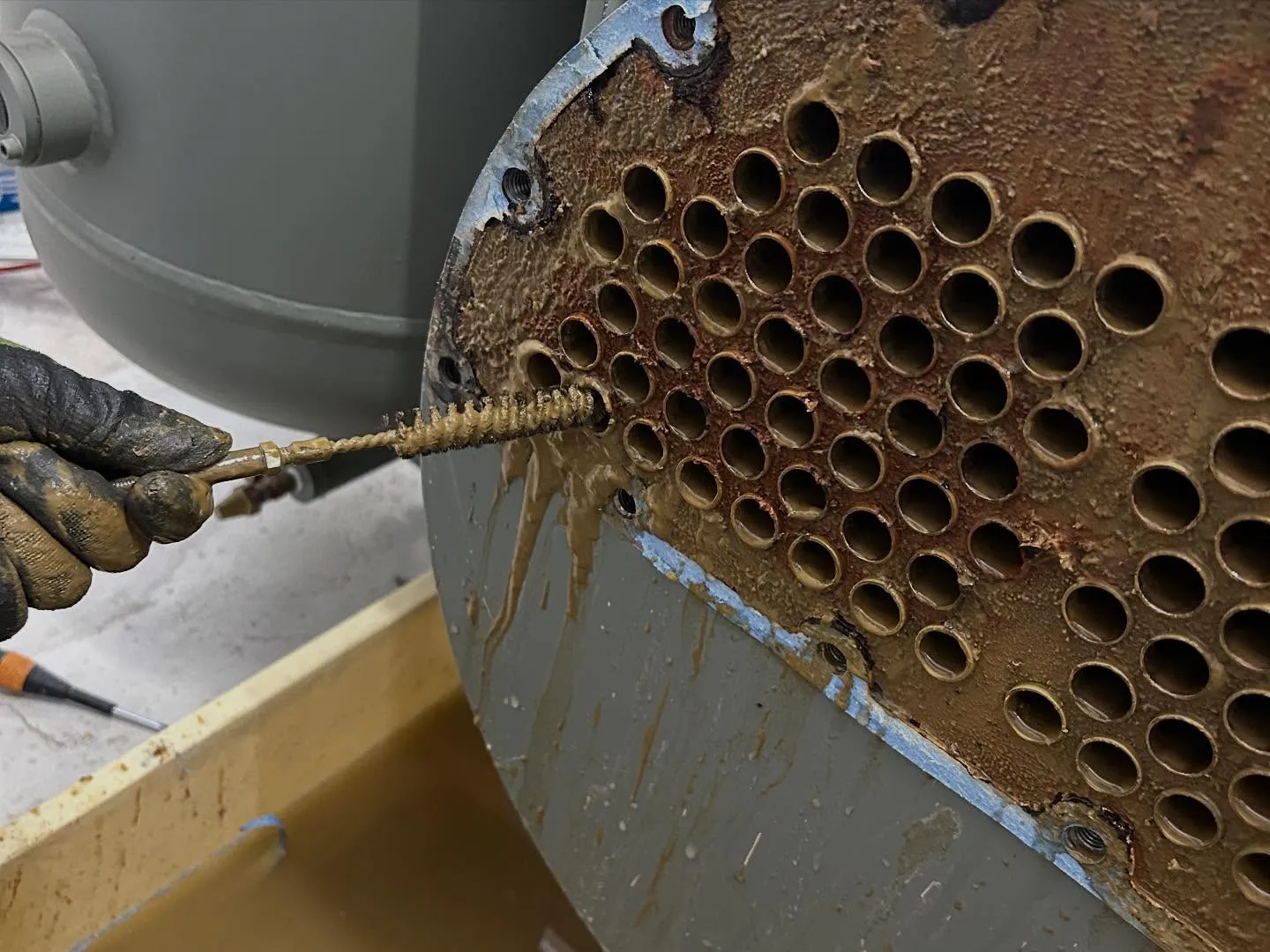 水冷冷凍機高圧異常