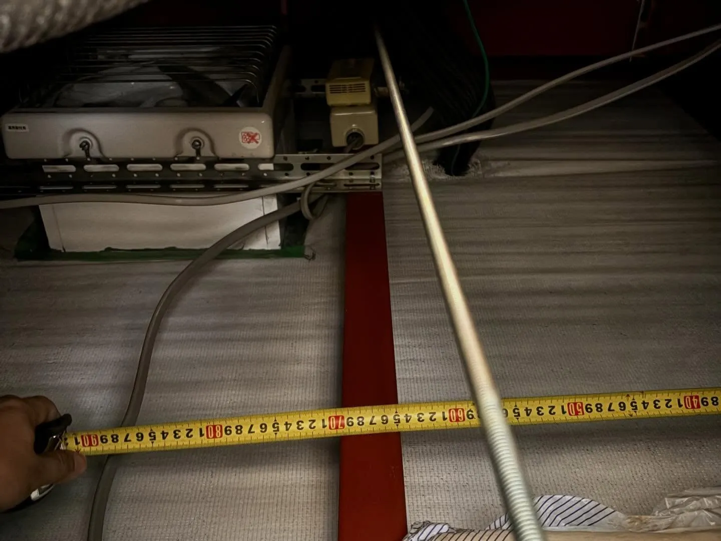 空調機設置作業